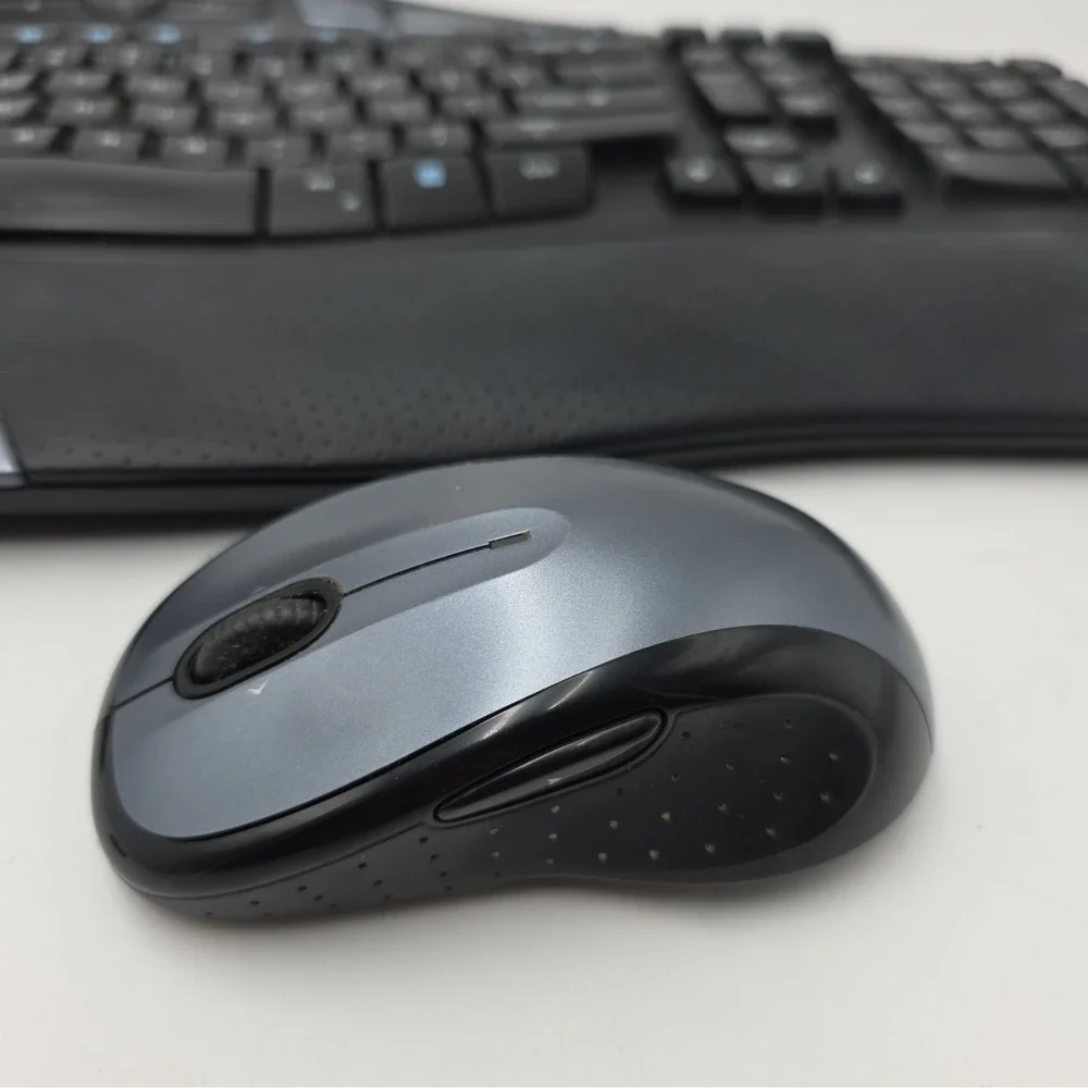 Logitech MK550 Comfort Wave Wireless Keyboard,Mouse,& Mini Receiver No Dongle